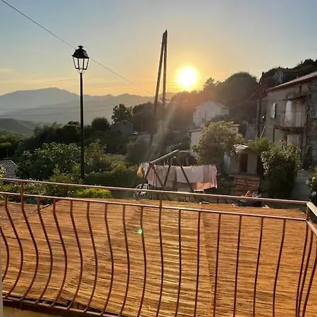 Maison De Village Cosy Et Chaleureuse Сasa de vacaciones