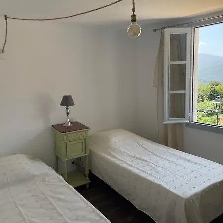 Maison De Village Cosy Et Chaleureuse Сasa de vacaciones Tavera